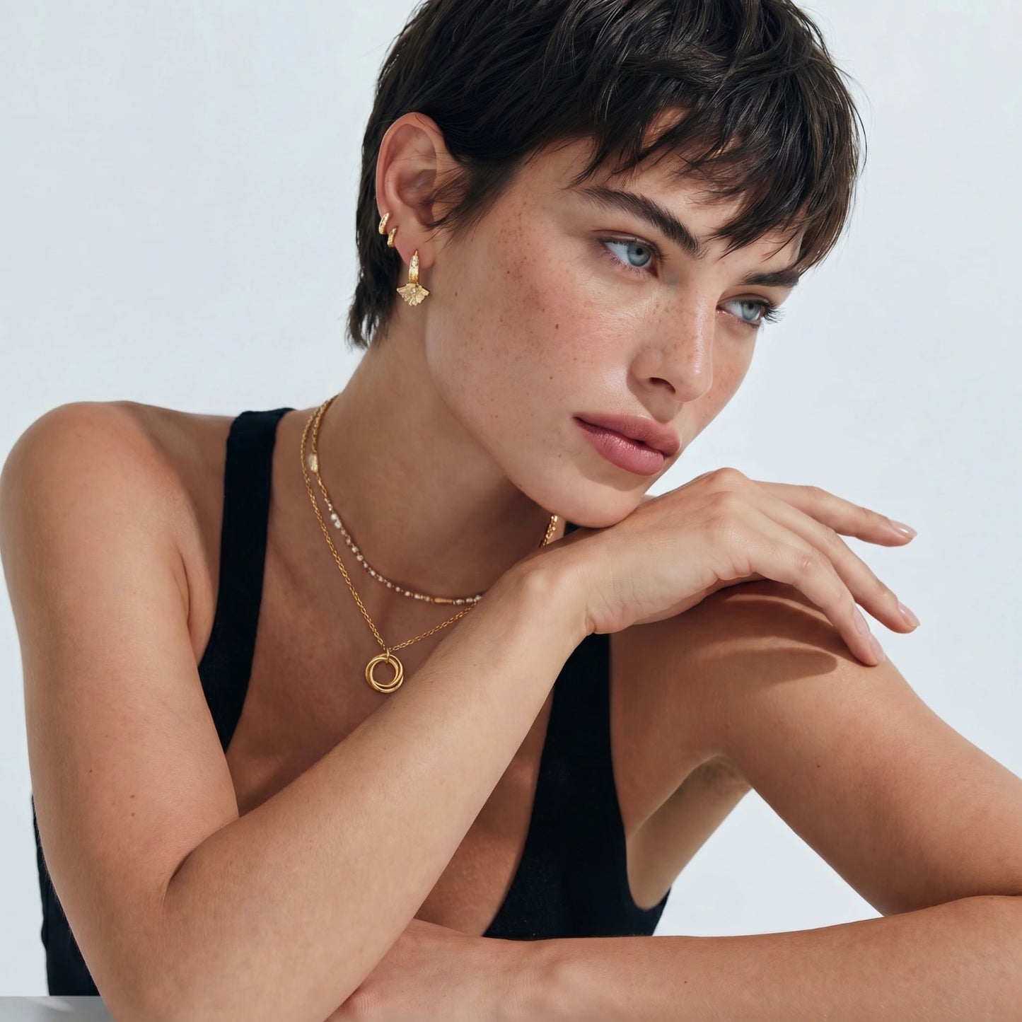 Trinità — Interlocking Circle Pendant Necklace